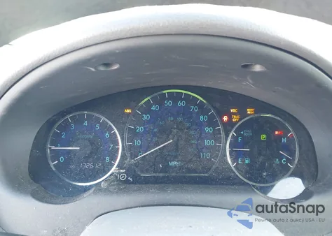 2010 Toyota Sienna Le z USA, uszkodzony, nr VIN 5TDKK4CC0AS306906